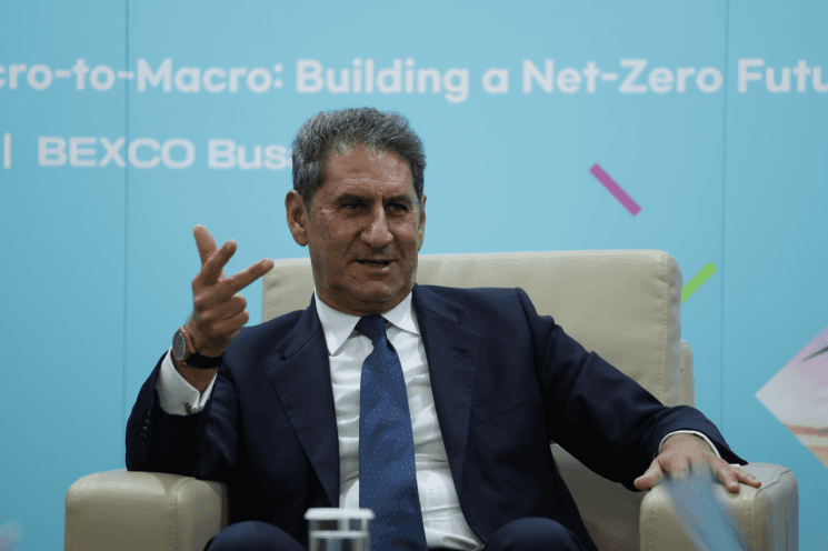 IRENA 사무총장 "AI·반도체 전력난, 원전보다 재생에너지가 더 빠르고 경제적"