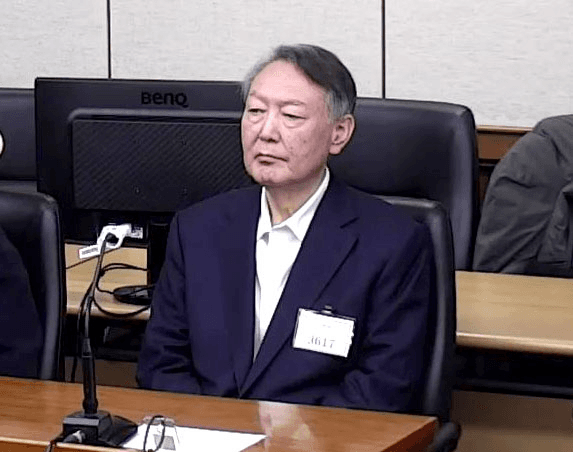 윤석열 전 대통령, 김건희 여사 명품백 수수 미신고로 불구속 기소
