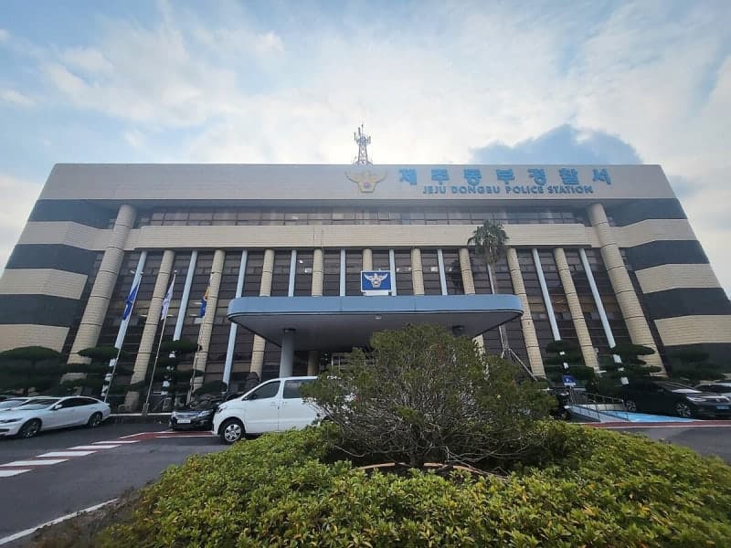 현직 제주도의원 2명, 공직선거법 위반 혐의로 재판과 수사 직면