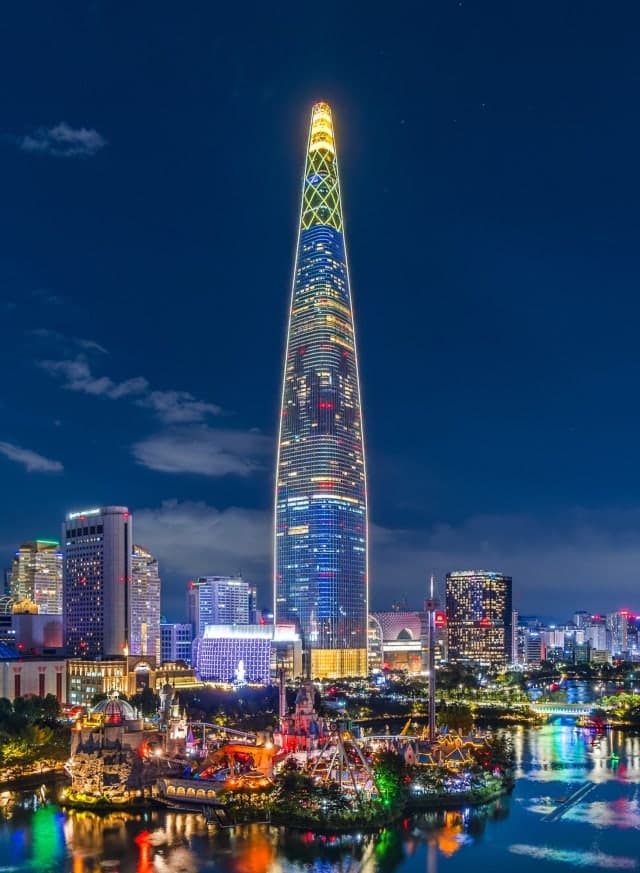 추석 연휴 롯데월드타워 외벽에 달토끼 뜬다…다채로운 문화 콘텐츠 풍성