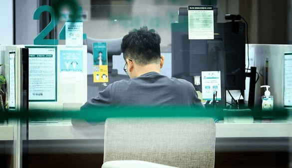 5년 고정금리 갱신 앞둔 영끌족, 월 상환액 50만원 급증에 비명