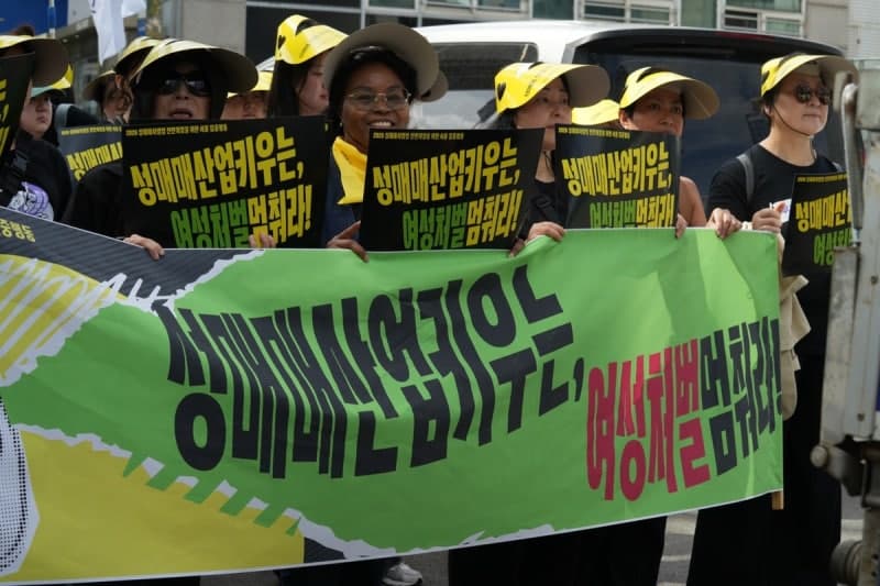 성매매 검거 80% 줄 때 지원은 5배 늘어…“법 개정으로 알선·구매자 책임 강화해야”