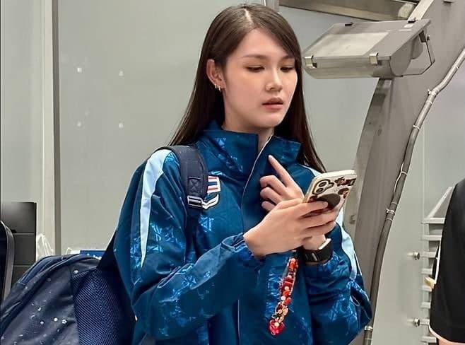 "태국 공주" 피차몬 오파트니푸스, 나고야 공항 마비시킨 19세 배드민턴 유망주