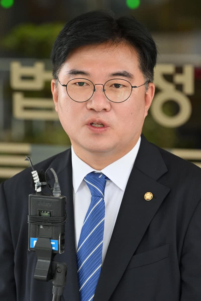 정준호 민주당 의원, 1심서 벌금 1000만원…당선무효형 선고