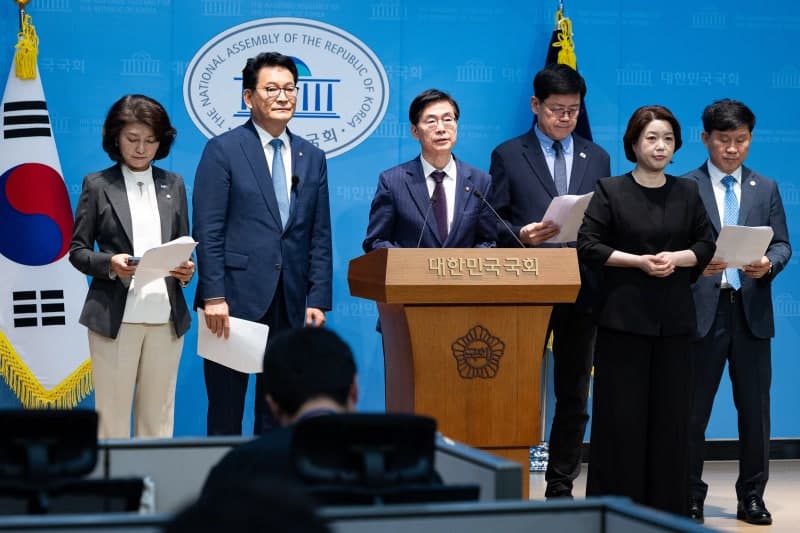 송영길·조경태 등 여야 88명, 북미정상회담 개최 촉구 결의안 발의