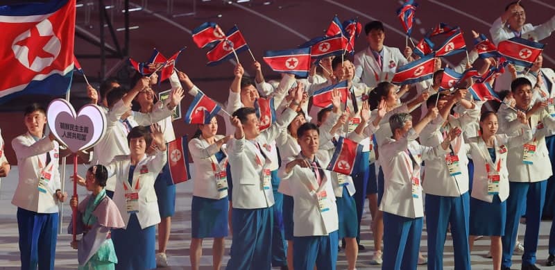 2026 아이치·나고야 아시안게임 개회식, 북한 선수단 107명 당당한 입장