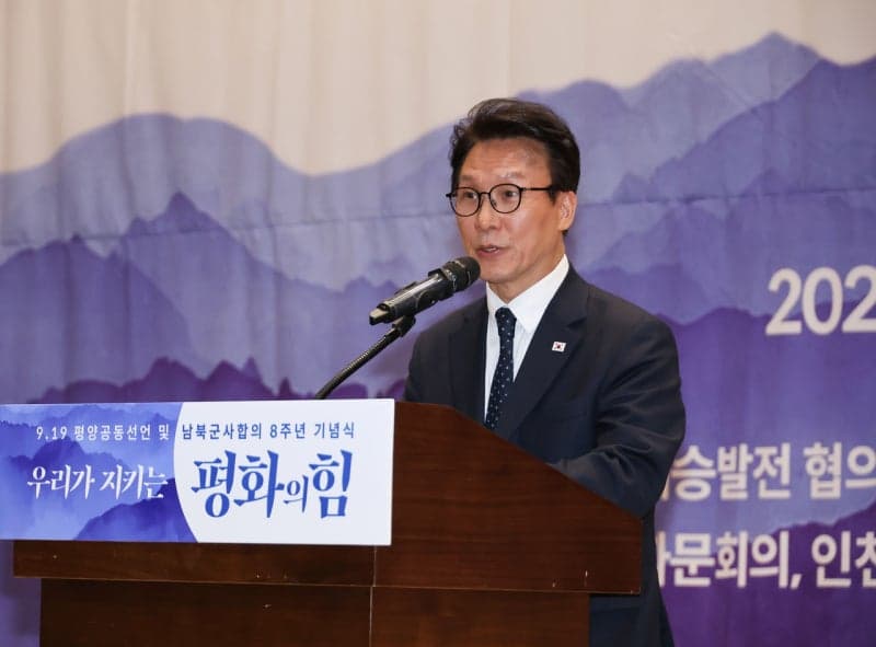 김민석 "DMZ영화제 축소는 신의적 계약 파기"…추미애와 갈등 격화