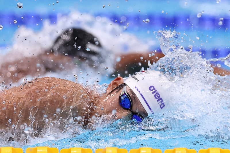 김영범·황선우, 아시안게임 남자 자유형 100m 은·동메달 획득