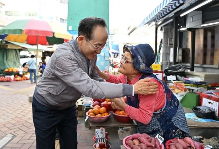 추경호 대구시장, 추석 앞 전통시장 민생 행보…1천억 규모 대구로페이 발행