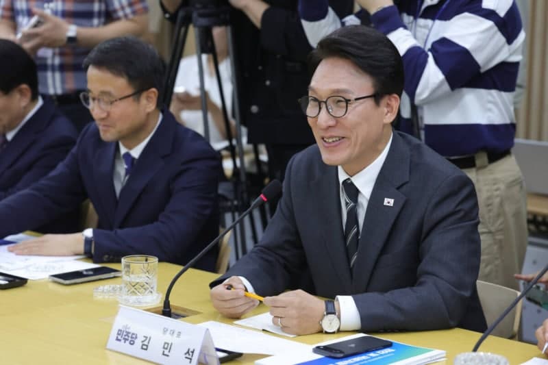 김민석 민주당 대표 "초심과 겸손으로 정쟁 넘어 민생 성과 집중"