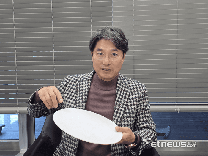 반도체·디스플레이 정전척 전문기업 이에스티, 코스닥 상장 본격화