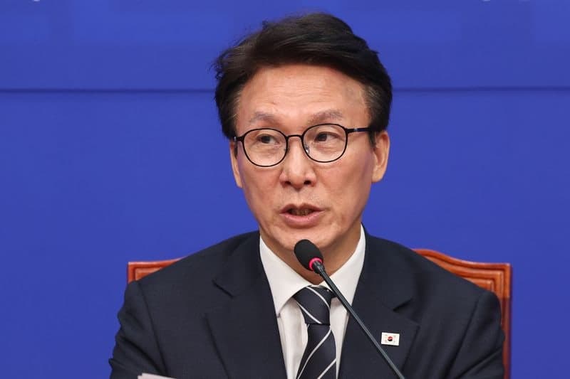 김민석 "대통령 연임 불가 선언, 이제 국민의힘이 개헌 답할 차례"