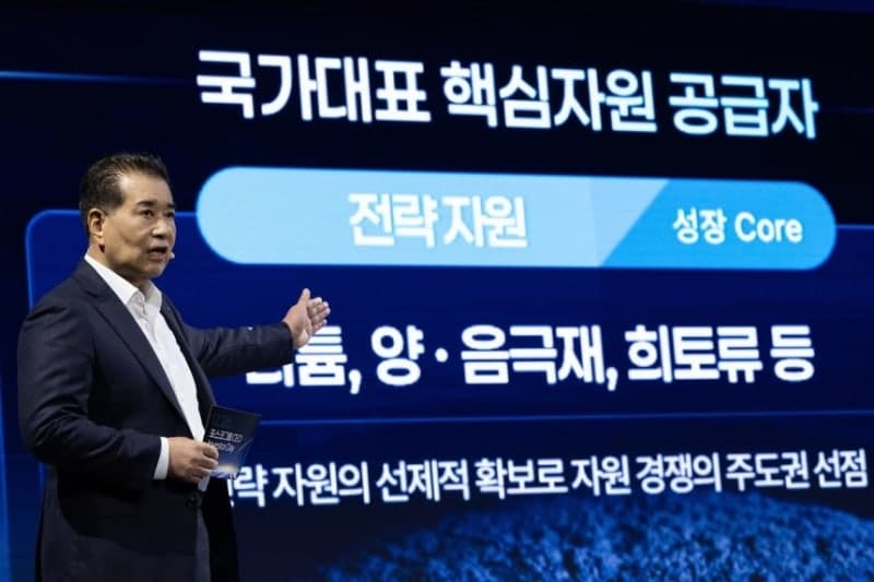 삼성·LG·SK·포스코 등 재계 총수들, AI 혁신 속도전…제조 현장 AX 전환 가속
