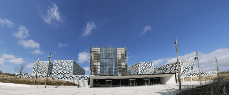 트럼프 행정부, 국제형사재판소(ICC) 달러 거래 차단 및 금융망 퇴출 추진