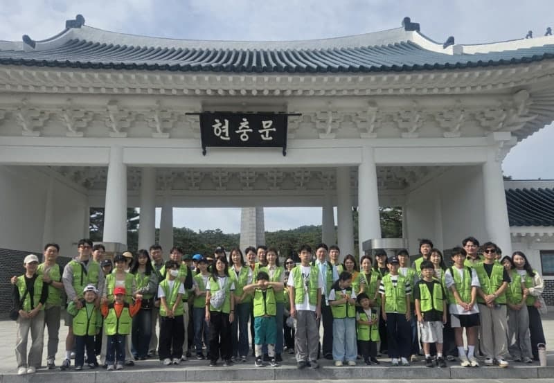 현대엔지니어링, 제78주년 국군의 날 맞아 현충원 묘역 정화 봉사활동 실시