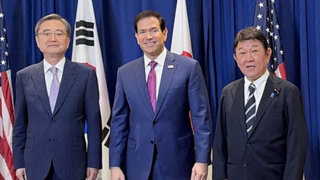 한미일 외교장관 "북한 대화 복귀 촉구 및 대만해협 평화 유지 중요"