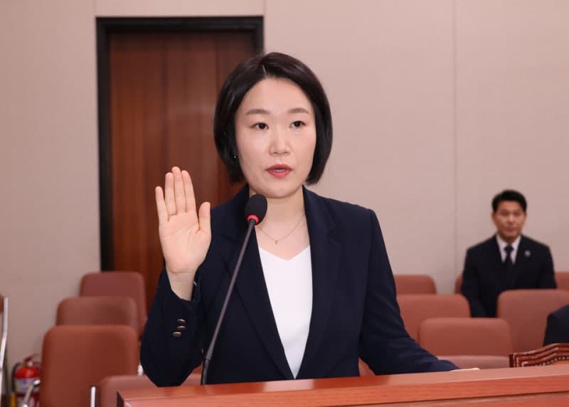 국회 산자위, 이소영 중기부 장관 후보자 인사청문보고서 여야 합의 채택