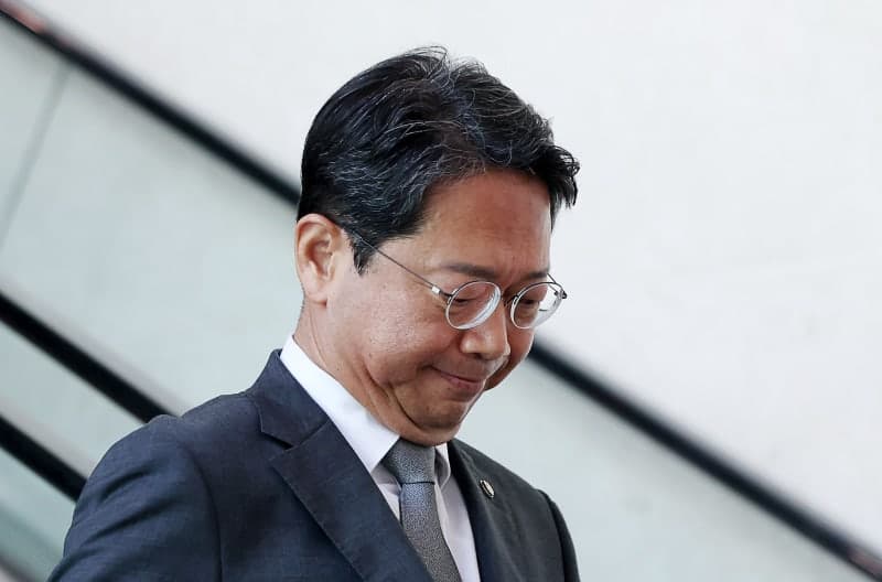 김승원 낙마에도 '100쪽 탄원서' 파문…국민의힘 "민주당, 즉각 제명해야"