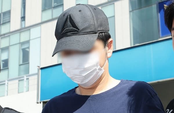 이혼 소송 중 아내 살해한 현직 공무원, 보복살인 혐의로 구속기소
