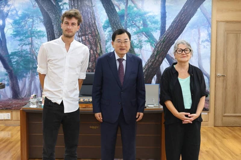 프랑스 주요 언론 기자단, 천년고도 경주 찾아 신라 문화유산 취재