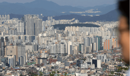 한은 "금리 인상 여파에 내년 봄 취약차주·중소기업 연체 압력 최고조"