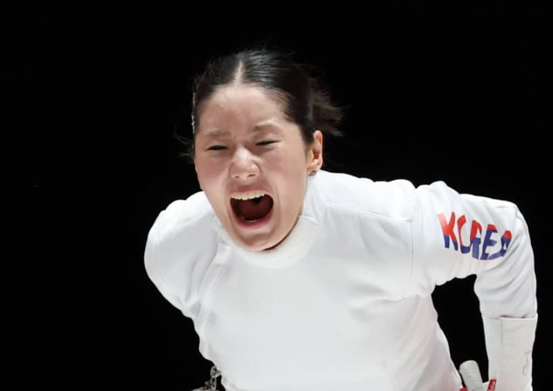 '검객' 송세라, 아시안게임 여자 에페 금메달로 한국 6번째 金 획득