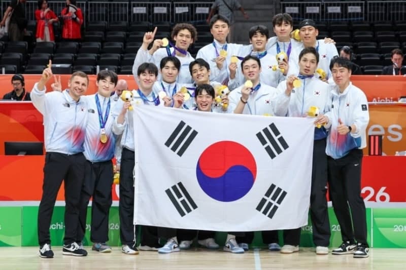 결승 당일 한국 농구 훈련 버스 '노쇼'…日 조직위 "명백한 실수" 공식 사과