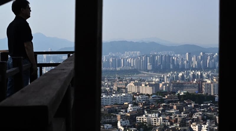 서울 아파트 전셋값 84주째 상승…강남 넘어 외곽까지 번진 고액 월세