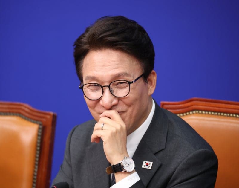 추석 앞둔 여야 지도부, 민생 행보와 취약계층 봉사로 민심 잡기 총력