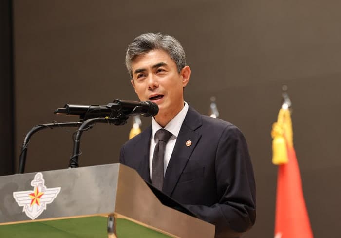강신철 국방장관, 취임 첫 행보로 DMZ 폭발 부상 장병 위문…“치료 끝까지 책임”
