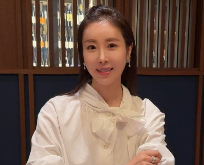 배우 한다감, 결혼 6년 만에 40대 후반의 나이로 첫아들 출산