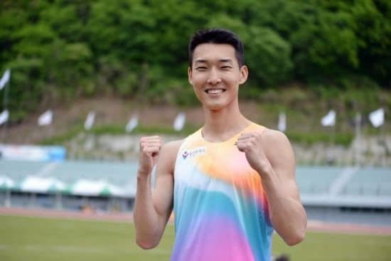 '스마일 점퍼' 우상혁, 2026 아이치·나고야 아시안게임 자동 결선행
