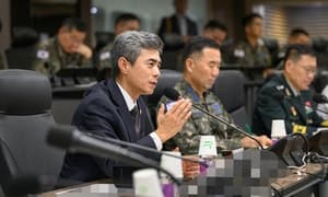 서부전선 DMZ 수색로 작전 중 지뢰 폭발…군 간부 중상 발생