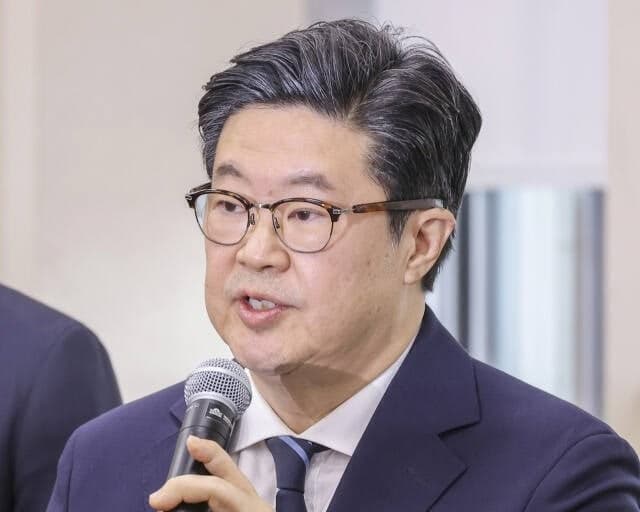 홈플러스 사태 김병주 회장 불기소 방침에 정치권 '면죄부 수사' 반발