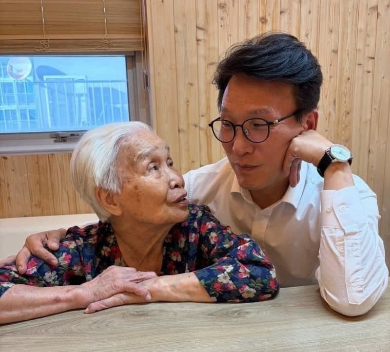 김민석, 95세 노모 향한 애틋한 사모곡…평화의 투사였던 어머니를 추억하다
