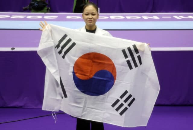 여서정 도마 금빛 착지·카누 사상 첫 금…한국 아시안게임 종합 3위 질주