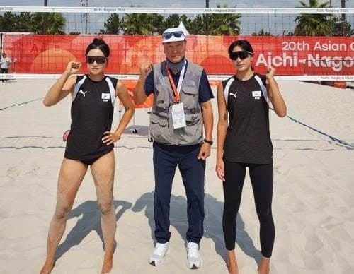 악플 딛고 일어선 신지은·김정아, 2026 나고야 아시안게임 비치발리볼 16강 진출