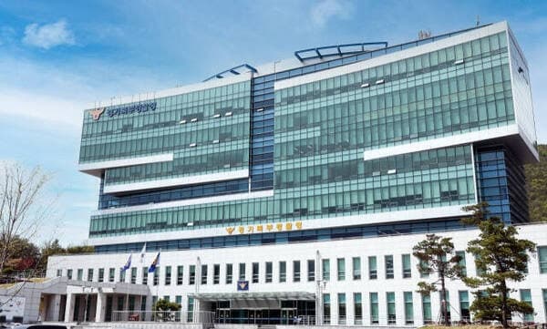 보이스피싱 악성 앱에 9억 날릴 뻔한 70대, 경찰 신속 대응으로 노후 자금 지켰다