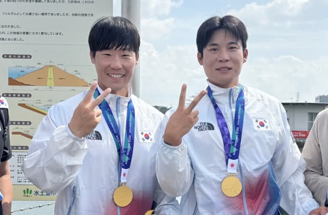 카누 조광희·김효빈, 0.317초 차 극적 금메달…대회 첫 2관왕 등극
