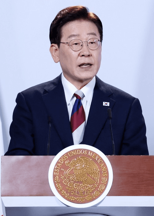 이재명 대통령 '개혁 너무 급하면 반동'…유시민 겨냥한 국보법 사례 언급
