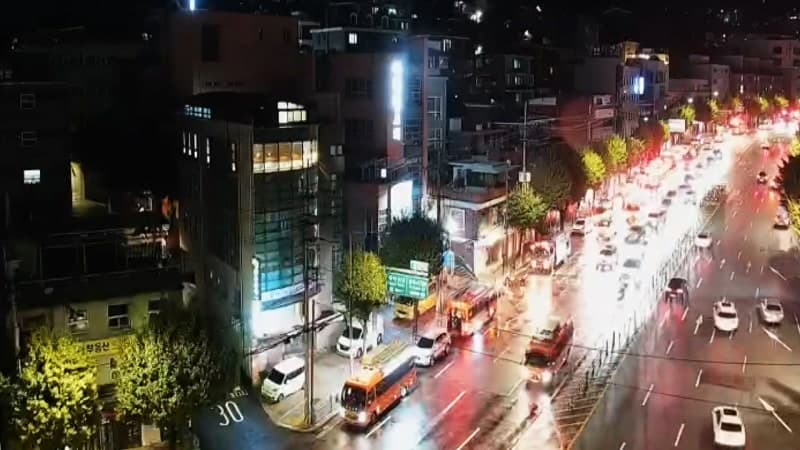 추석 당일 서울 종로구 단독주택 화재…60대 여성 중상 입어