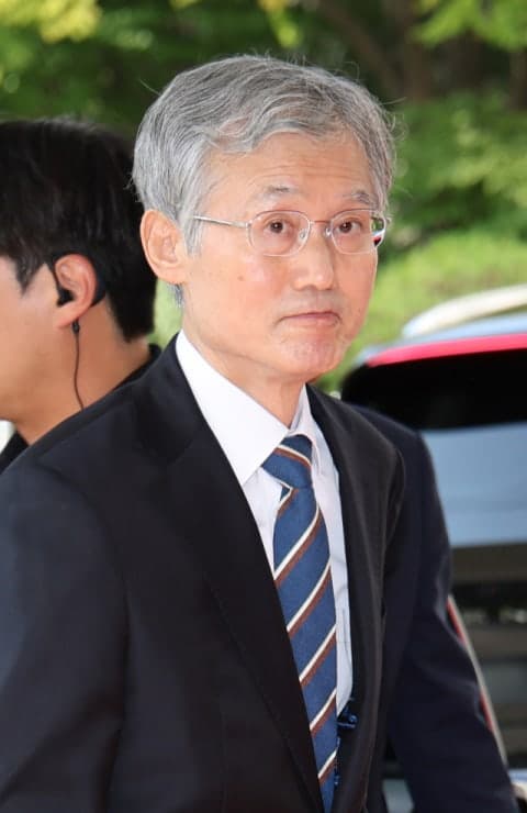 대법관 공백 7개월째…조희대 대법원장 '재제청 거부'로 청와대와 정면충돌
