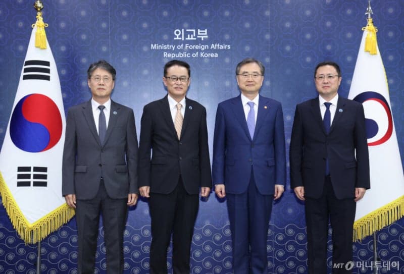 조현 외교부 장관, 한중일 3국협력사무국 신임 사무총장단 접견 및 협력 당부