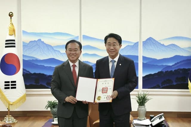이학영·윤재옥 의원, 제22대 국회 후반기 한-EU 의회외교포럼 공동회장 위촉