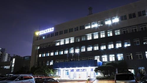 만취 상태로 번개탄 피우고 운전해 주차 차량 9대 들이받은 30대 입건