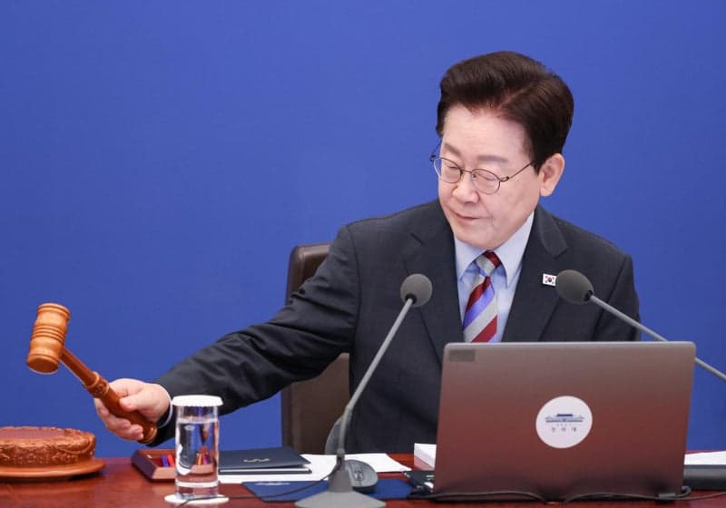 이재명 대통령 "DMZ 지뢰 사고 신속·철저 조사…근거 없는 음모론 경계"