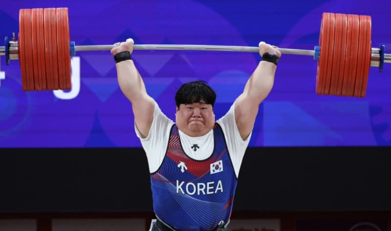 송영환, 아시안게임 역도 4위…한국 역도 은메달 1개로 마감