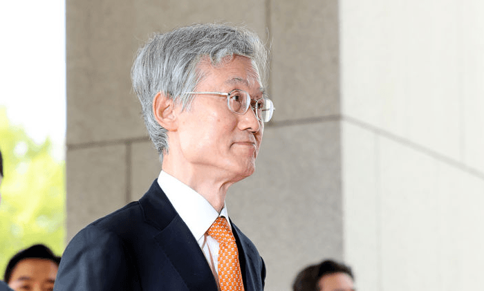 조희대 대법원장, 부친상 조의금 봉투째 전액 반환했다