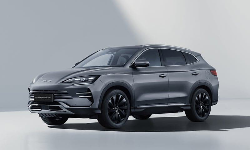 BYD '씨라이언 6 DM-i' 출시 한 달 만에 500대 판매… 3750만원의 가성비