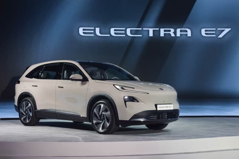 GM 뷰익 한국 상륙…첫 PHEV SUV '엘렉트라 E7' 전국 팝업스토어 연다